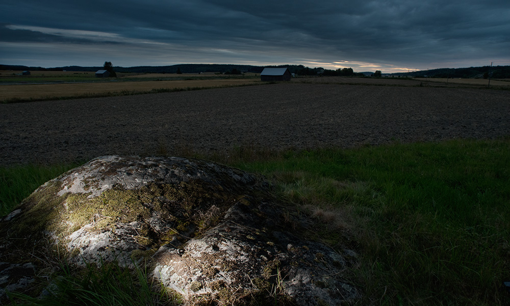 Pihkon uhrikivi, Salo